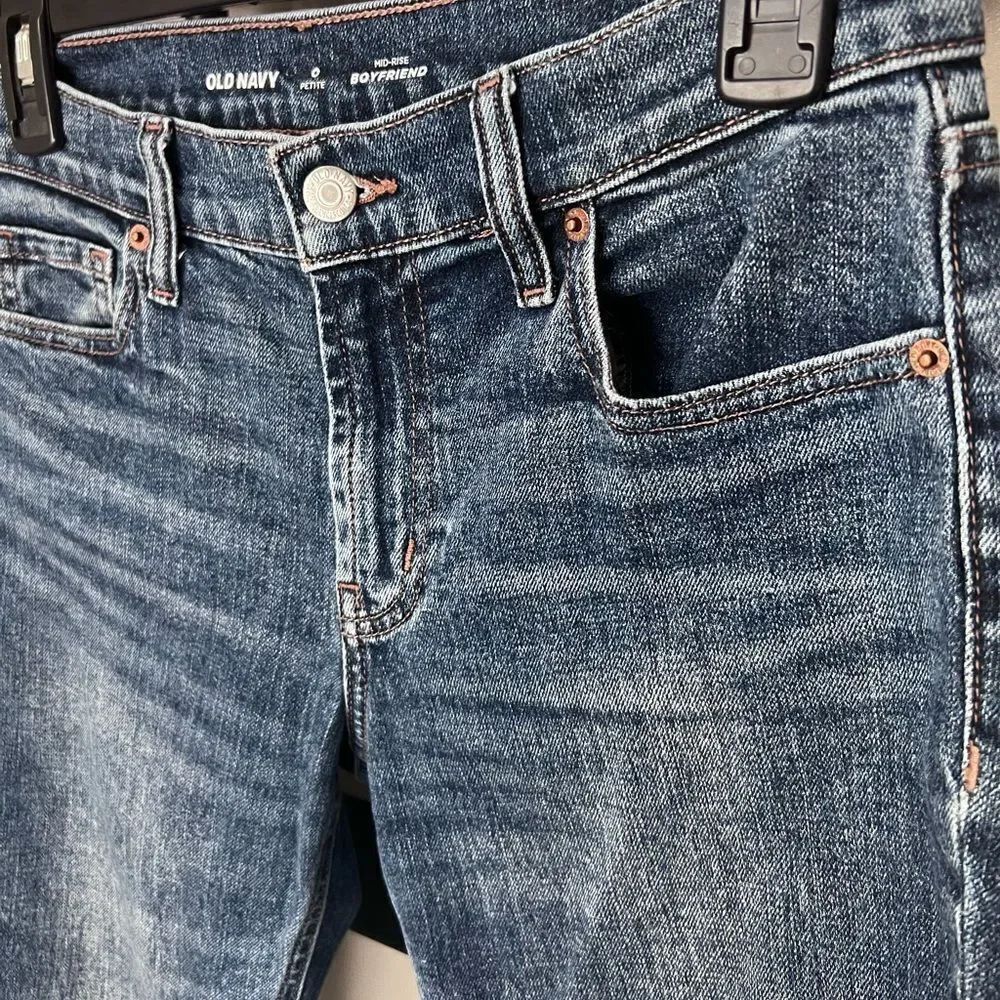 Old Navy Mid-rise boyfriend Capri Denim Jeans Size 0 Petite - Picture 5 of 14